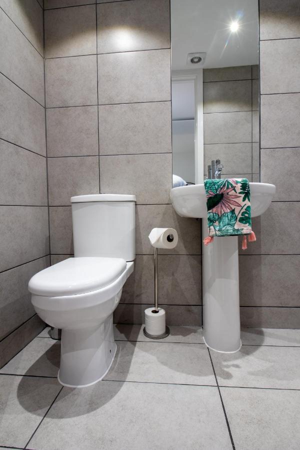 Stylish Studio In The Heart Of The English Riviera توركواي المظهر الخارجي الصورة